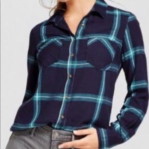 A New Day Longsleeve Plaid Button Up Top